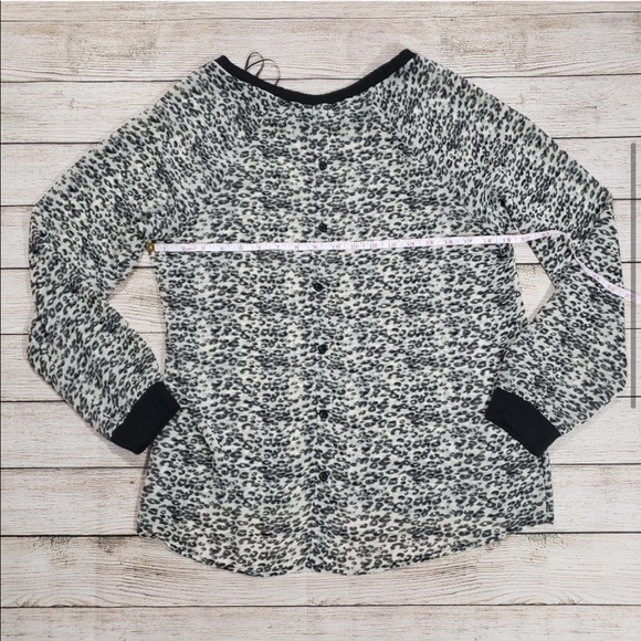 Pleione Sheer Leopard Blouse - Picture 3 of 7